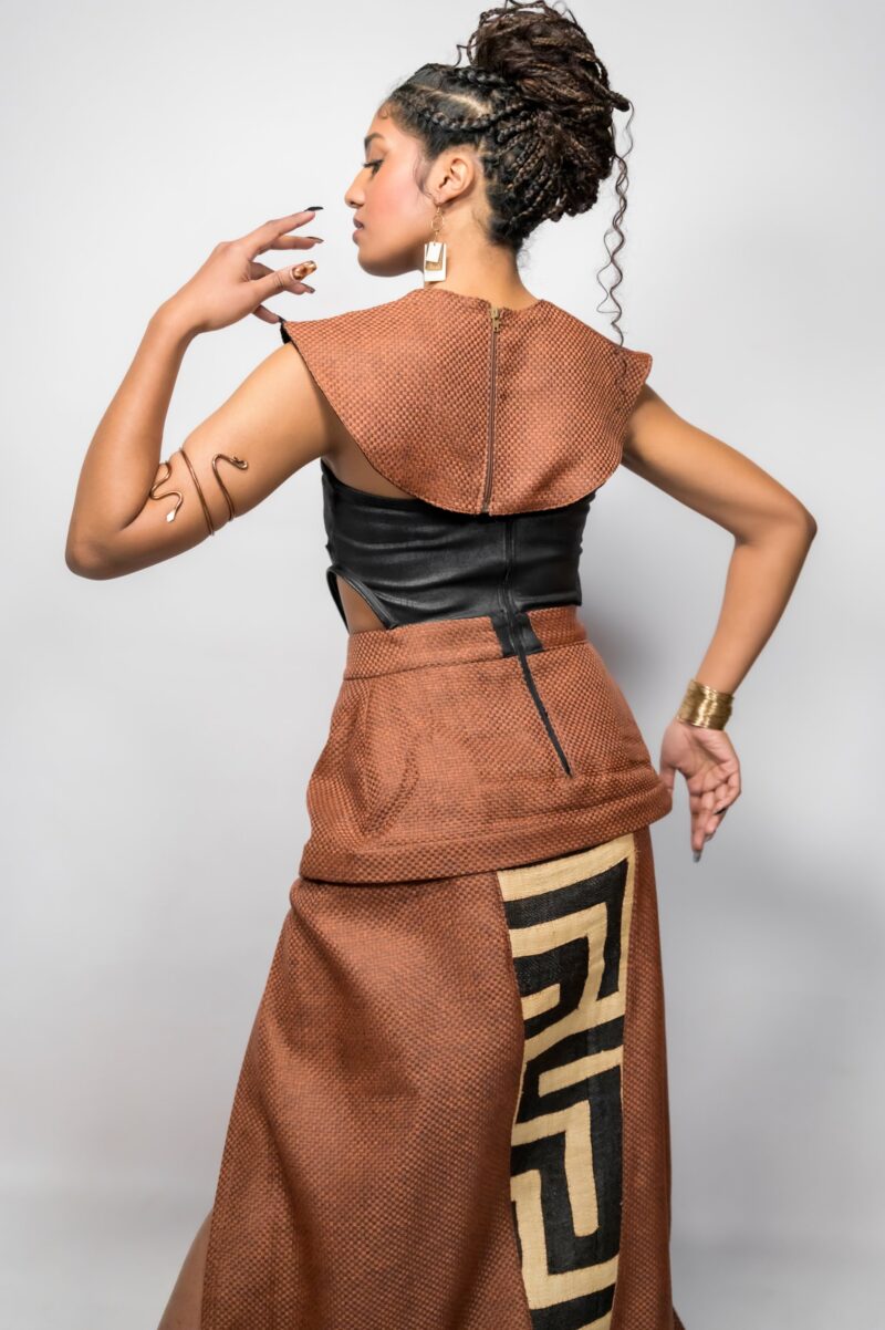Robe "Mokonzi -Mwasi"