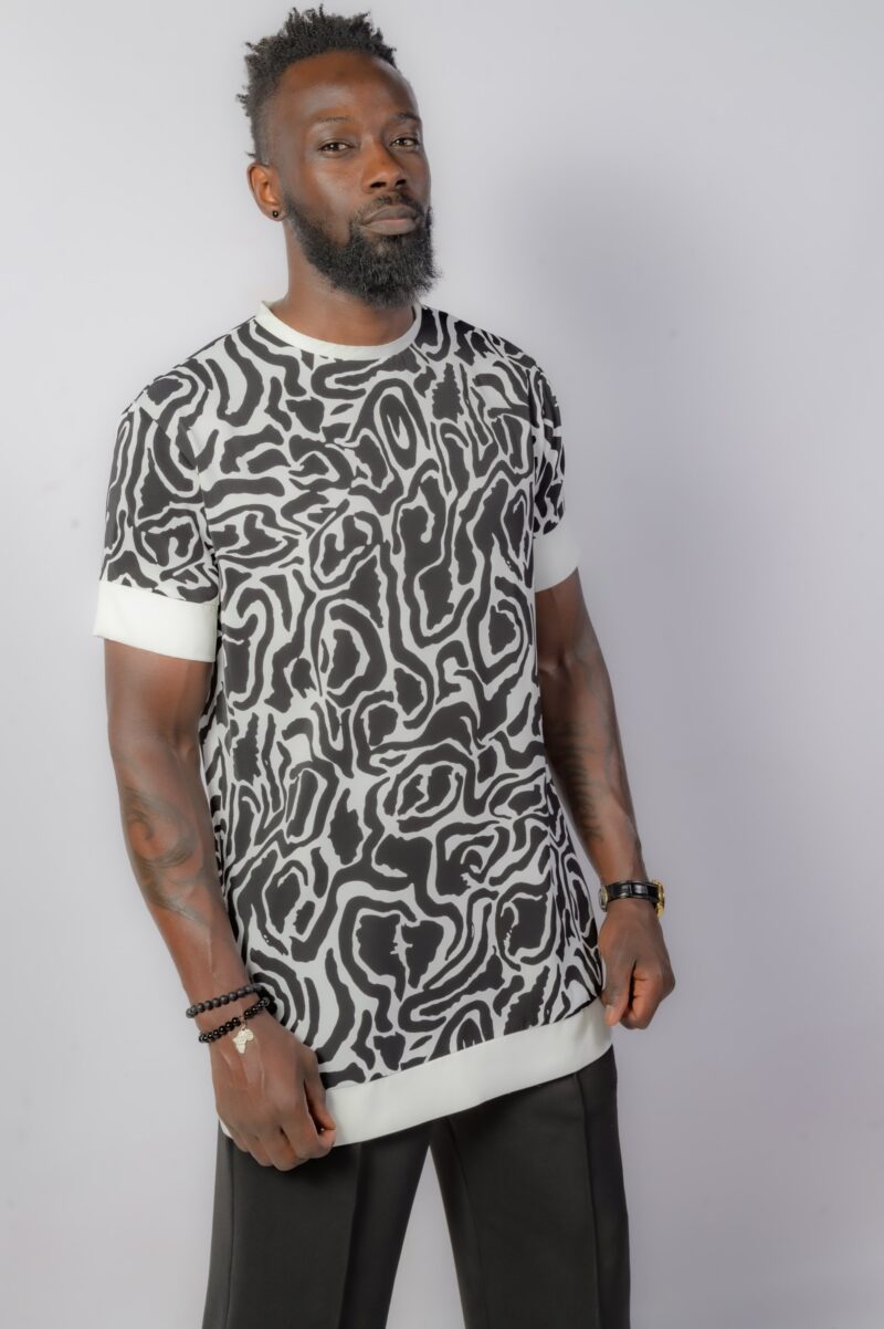 Chemise Imprimée « Contrast Flow » – Noir & Blanc