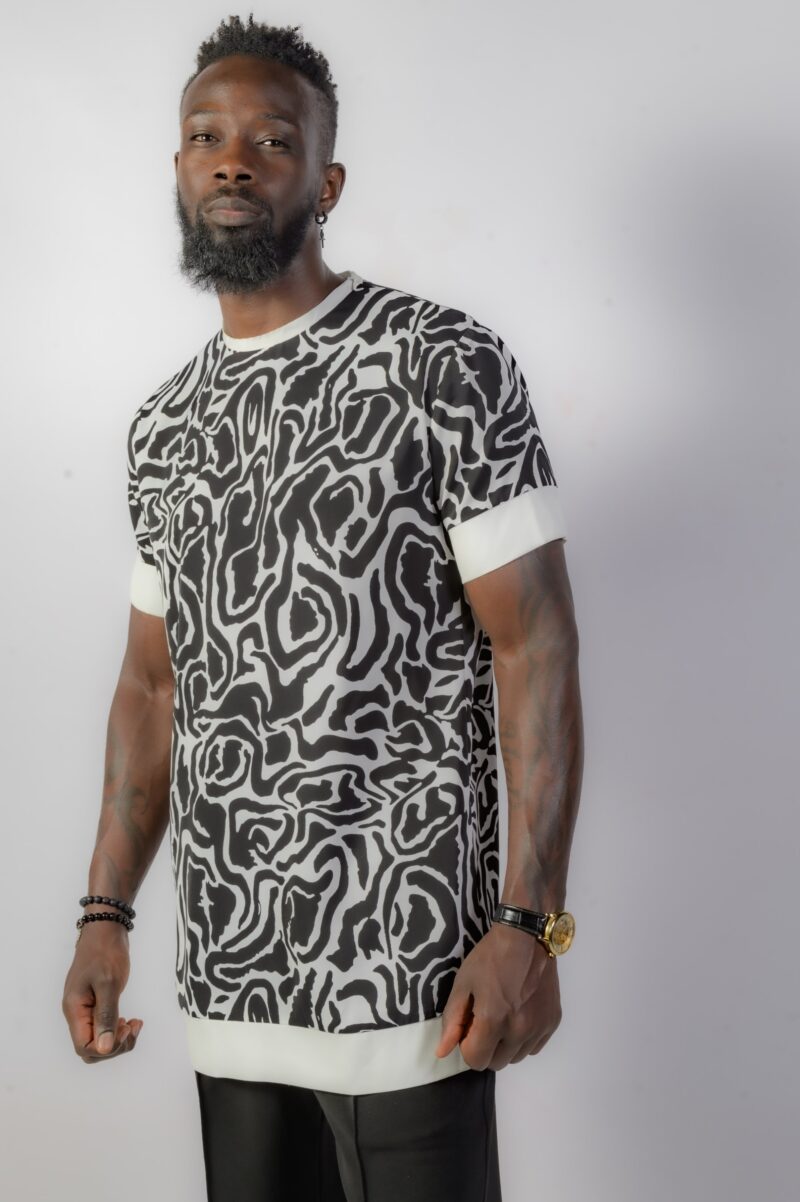 Chemise Imprimée « Contrast Flow » – Noir & Blanc