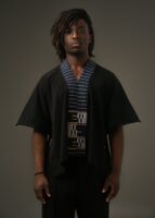 Chemise Kouamé — Tissu Baoulé & Crêpe Noir