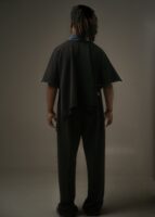 Chemise Kouamé — Tissu Baoulé & Crêpe Noir