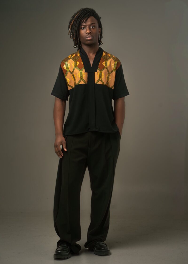 Chemise Kofi — Wax Kente & Crêpe Noir Sapin