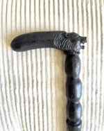 Canne bois noir du Kongo
"Nkosi" — Le Chef