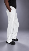 Pantalon pince plissée PEMBE – Crêpe Fluide Blanc Cassé Oversize Plissé
