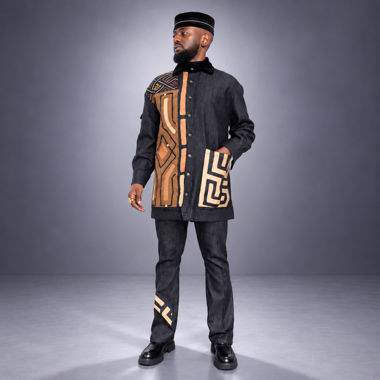 Veste en jean BOKONZI – Denim Noir & Raphia Kuba Congo Col Velours