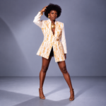 Mwasi – Blazer femme en Kente du Ghana